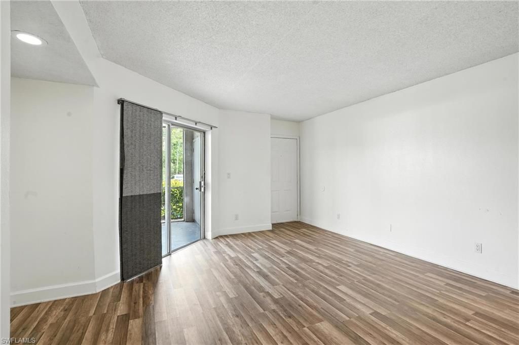 201-5 Santa Clara Dr, Unit 201, Naples, FL 34104 Photo