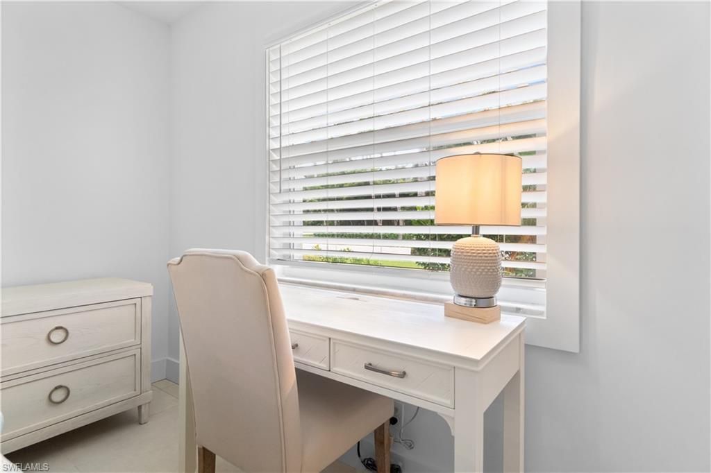 900 8th Ave S, Unit 105, Naples, FL 34102 Photo