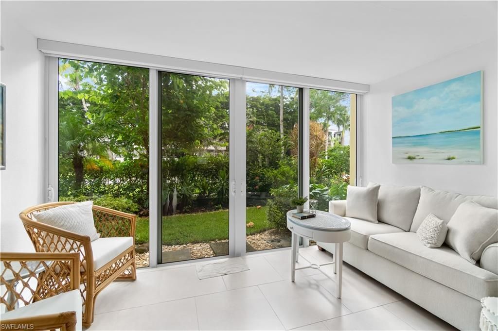 900 8th Ave S, Unit 105, Naples, FL 34102 Photo