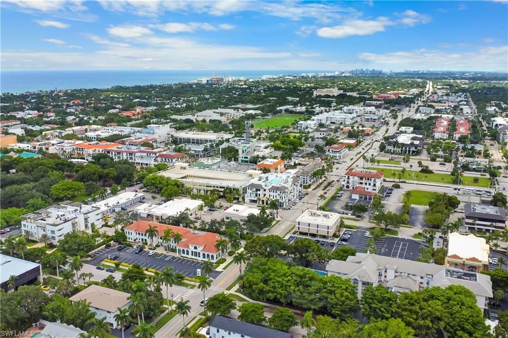 900 8th Ave S, Unit 105, Naples, FL 34102 Photo