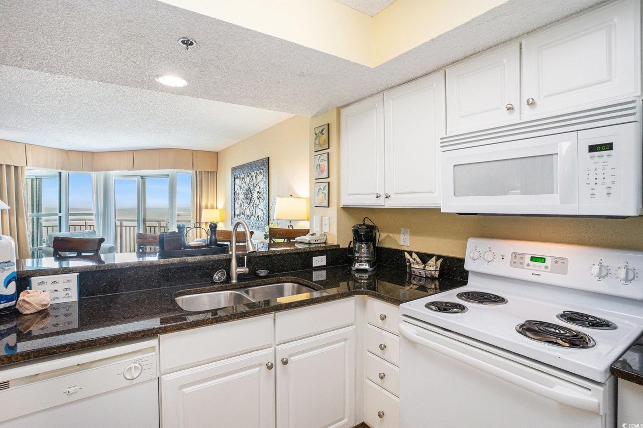 2504 N Ocean Blvd. Photo 10