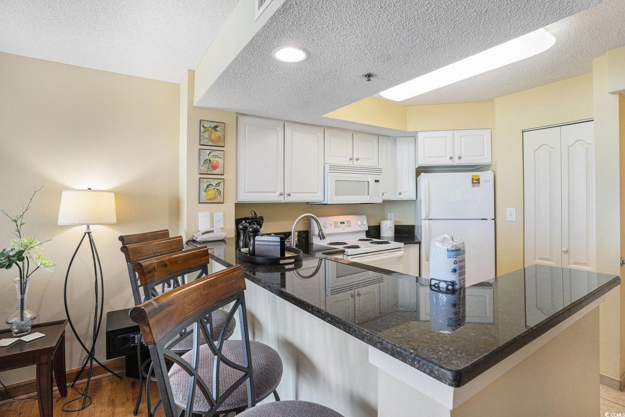 2504 N Ocean Blvd. Photo 7