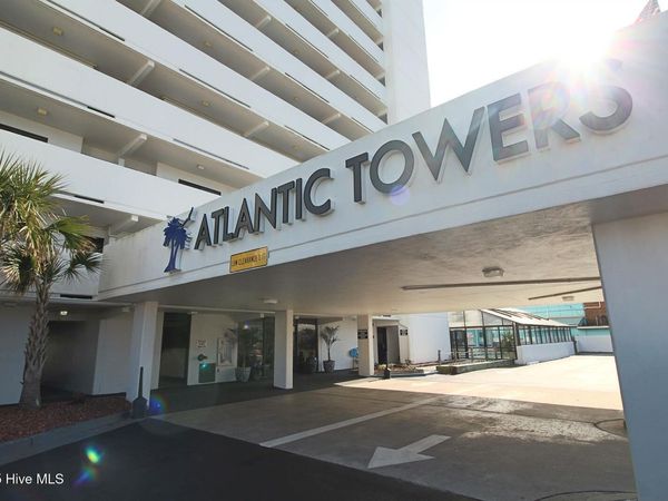 1615 Lake Park Boulevard S, Unit 103, Carolina Beach, NC 28428