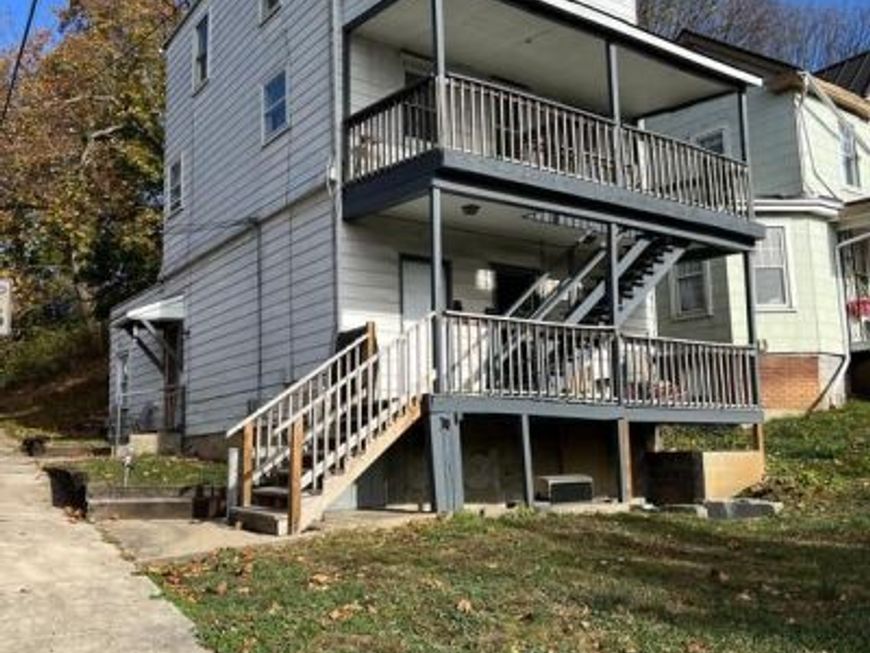 201 Mount Airy Avenue, Waynesboro, PA 17268 Main Photo