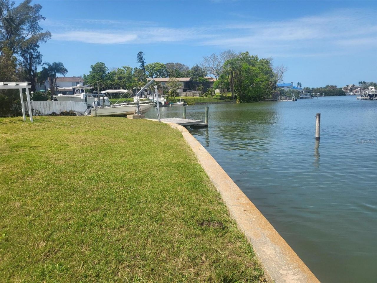 3995 South Circle, Largo, FL 33774 Photo