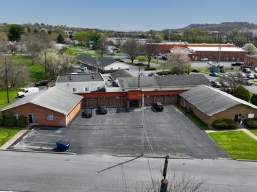 5100 LANCASTER STREET, HARRISBURG, PA 17111