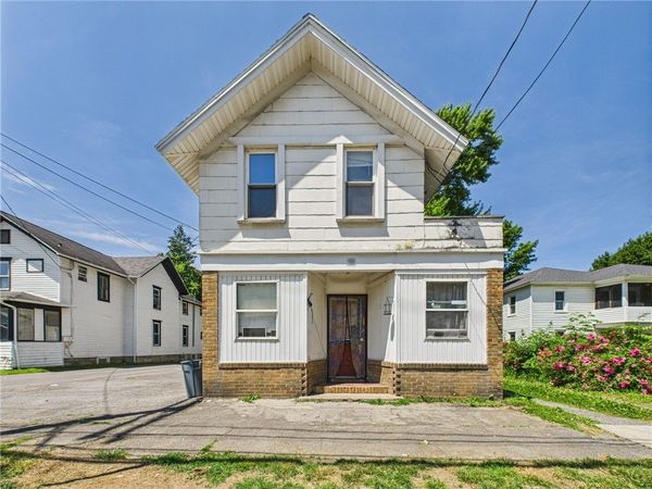 99 Washington Street, Auburn, NY 13021