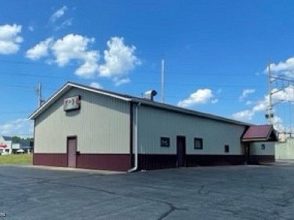 2660 Mahoning Avenue NW, Warren, OH 44483