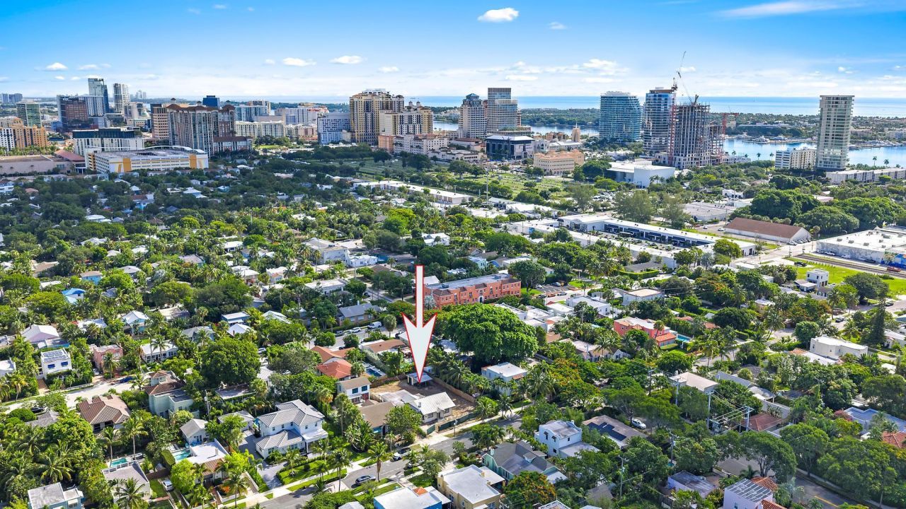 707 Kanuga Drive, West Palm Beach, FL 33401 Photo