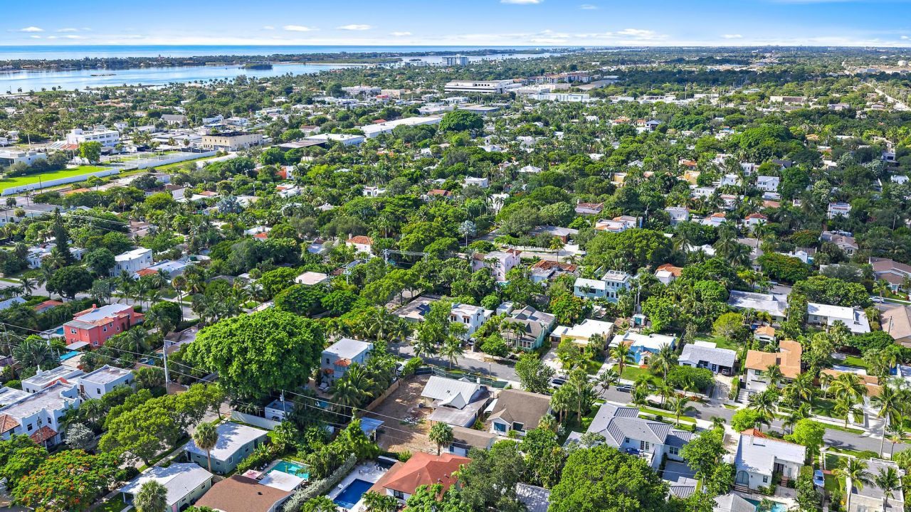 707 Kanuga Drive, West Palm Beach, FL 33401 Photo