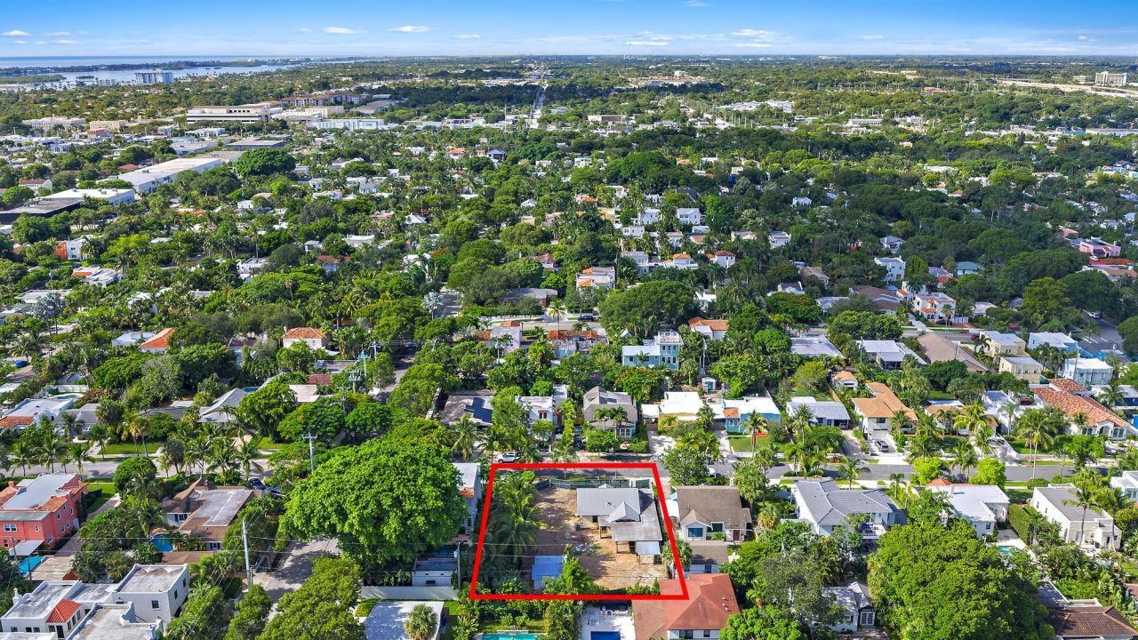 707 Kanuga Drive, West Palm Beach, FL 33401 Photo