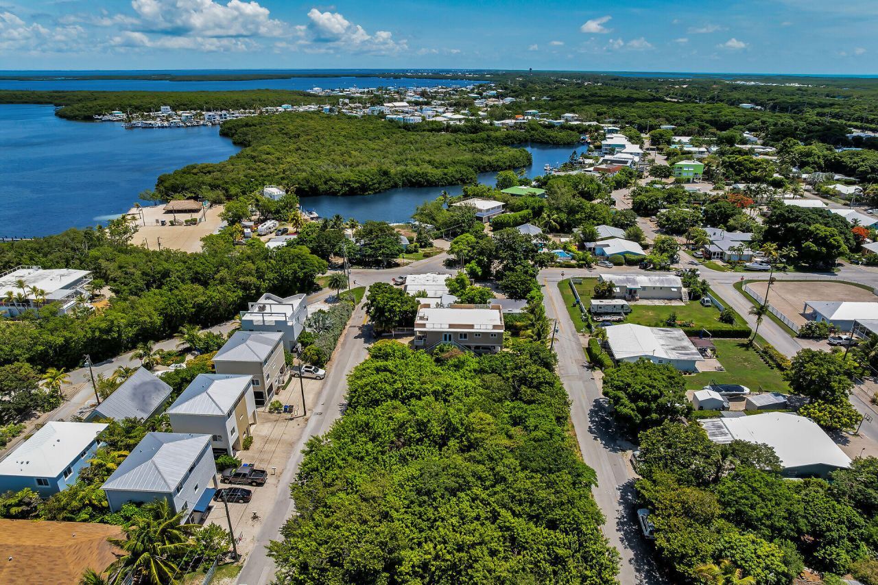 Lakeview And Poinciana Drive, Key Largo, FL 33037 Photo
