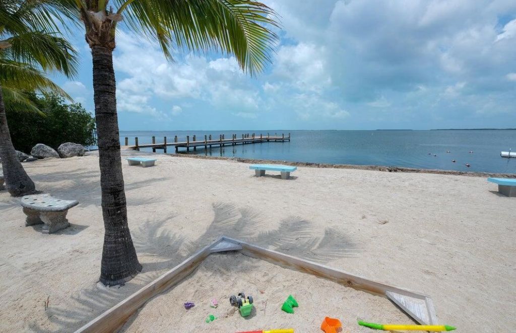 Lakeview And Poinciana Drive, Key Largo, FL 33037 Photo