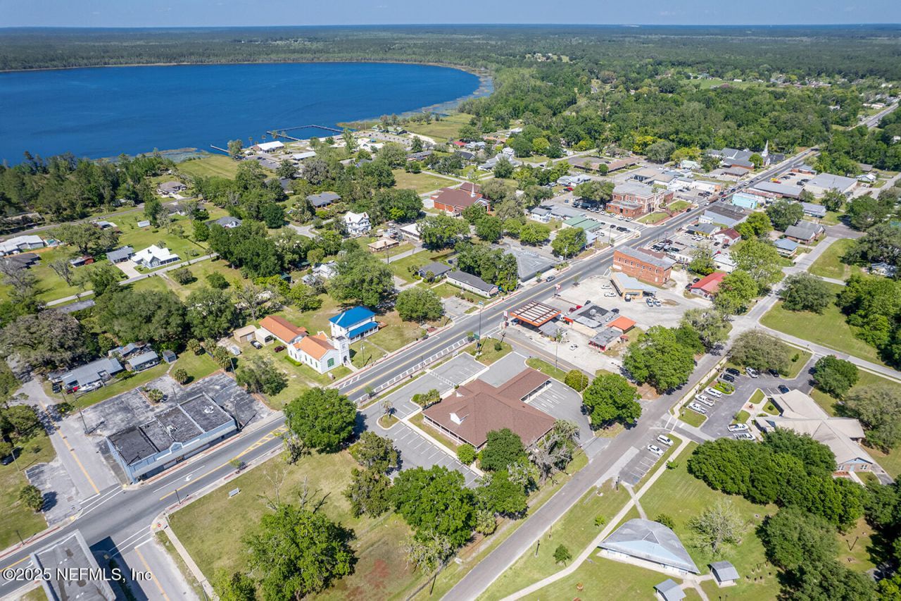 300 W Main Street, Lake Butler, FL 32054 Photo
