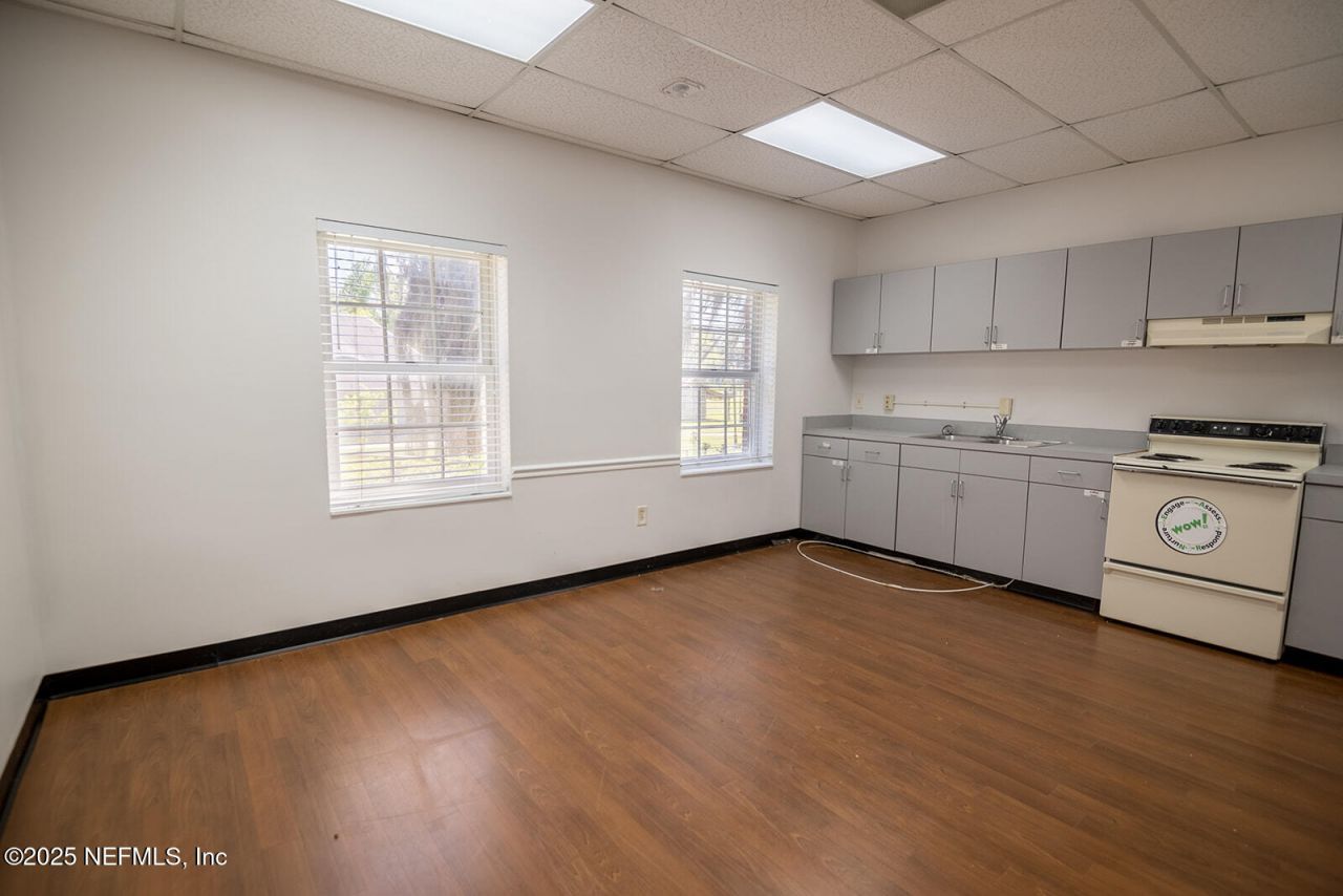 300 W Main Street, Lake Butler, FL 32054 Photo