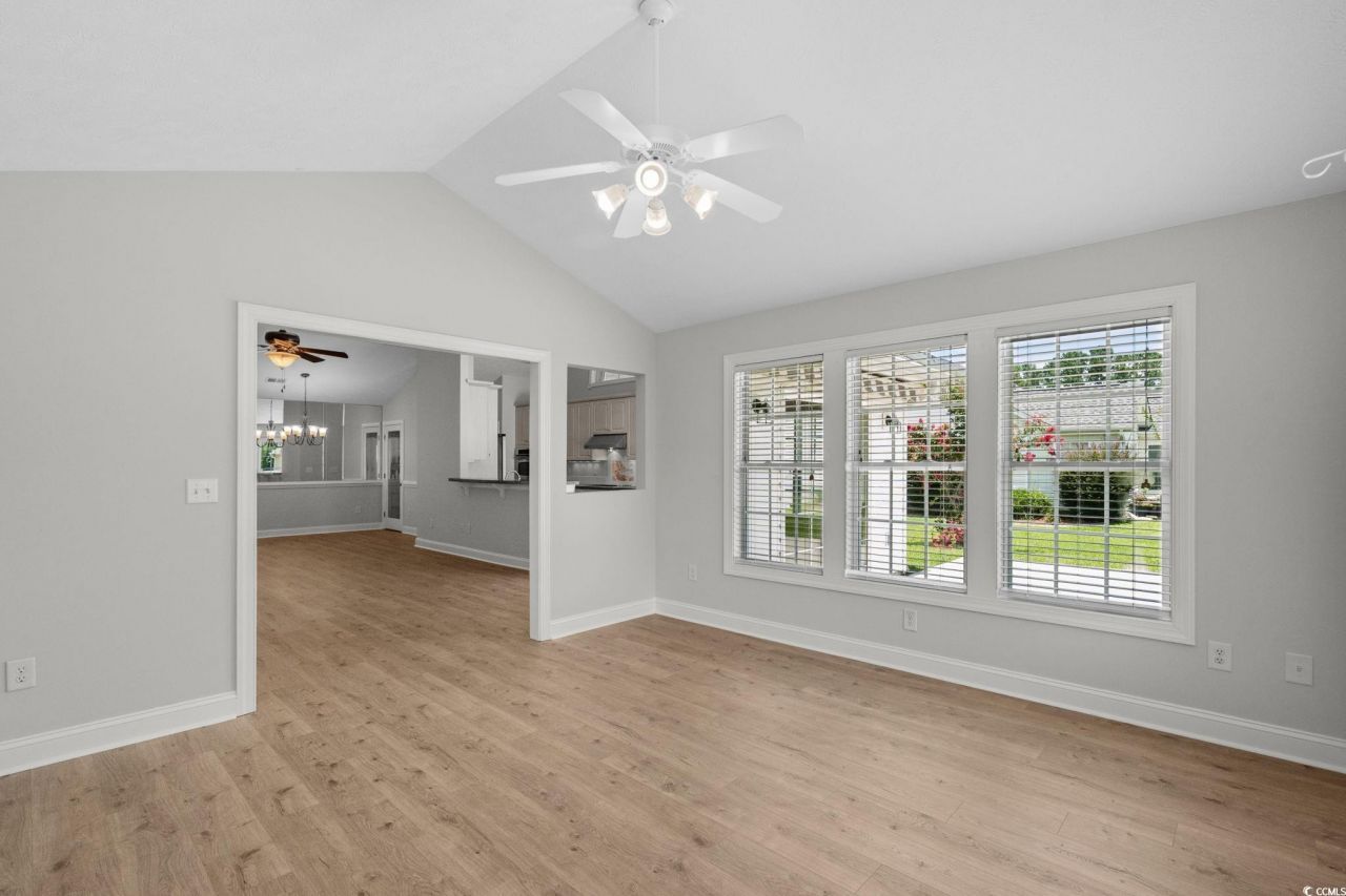 3845 Camden Dr. Photo 19