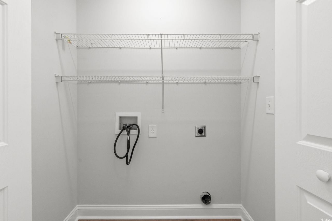 3845 Camden Dr. Photo 27