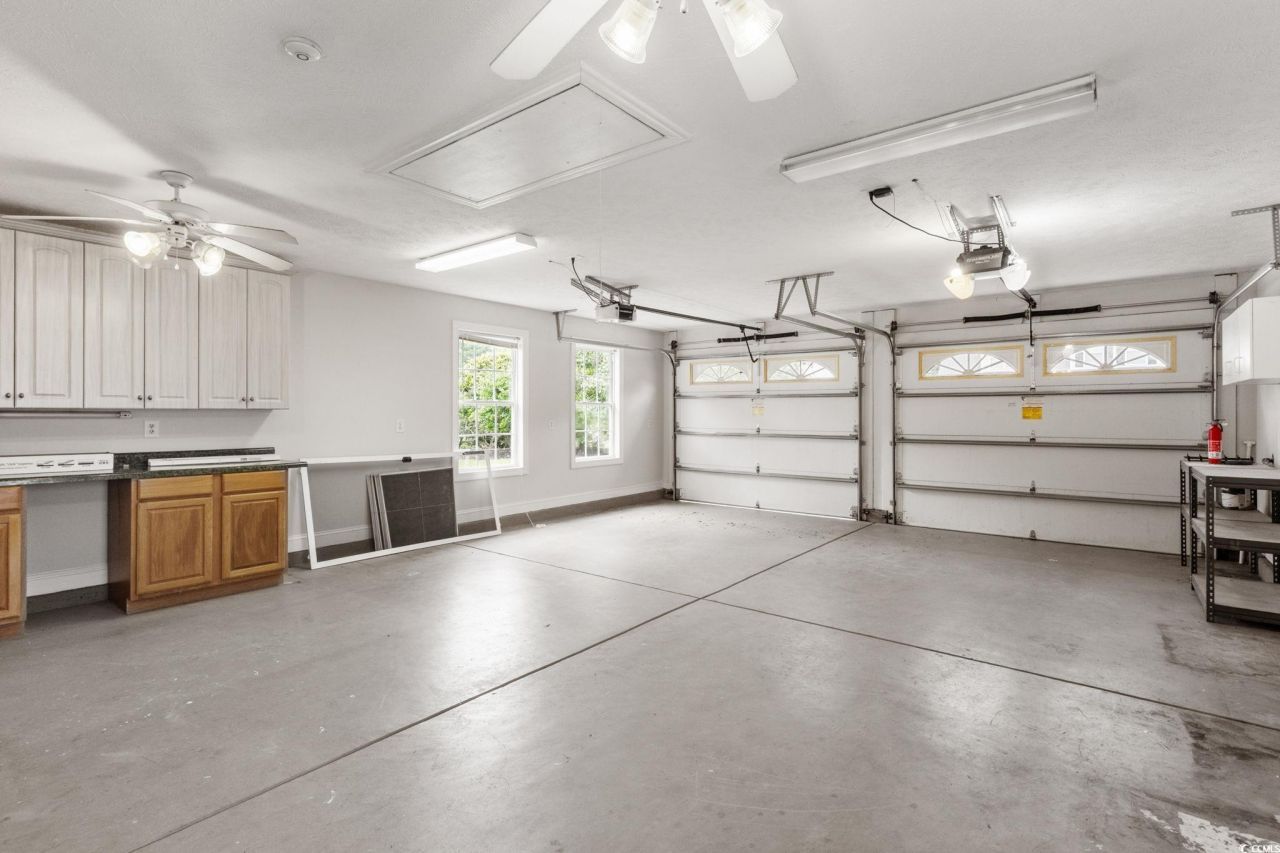 3845 Camden Dr. Photo 28