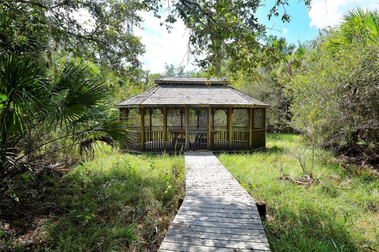 242 Pesaro Drive, North Venice, FL 34275 Photo