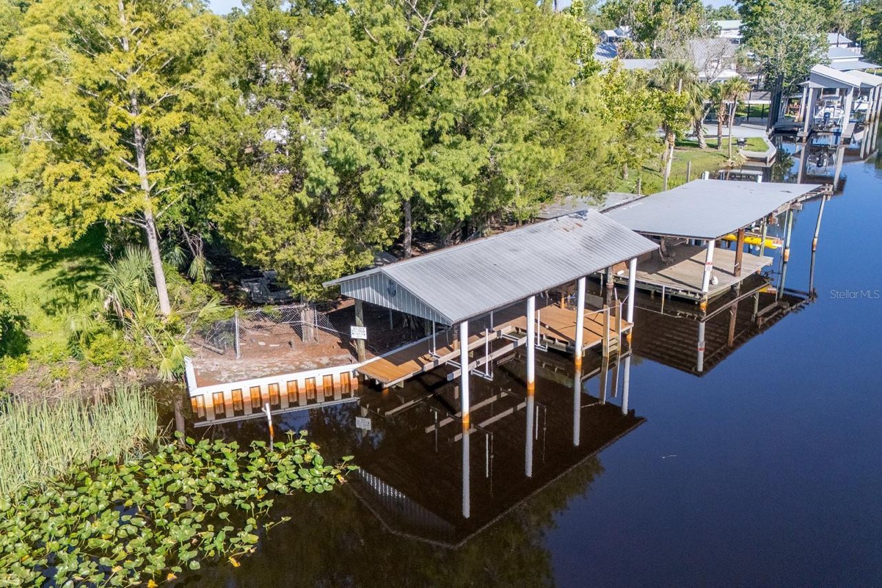 145 SE 904 Avenue, Suwannee, FL 32692 Photo