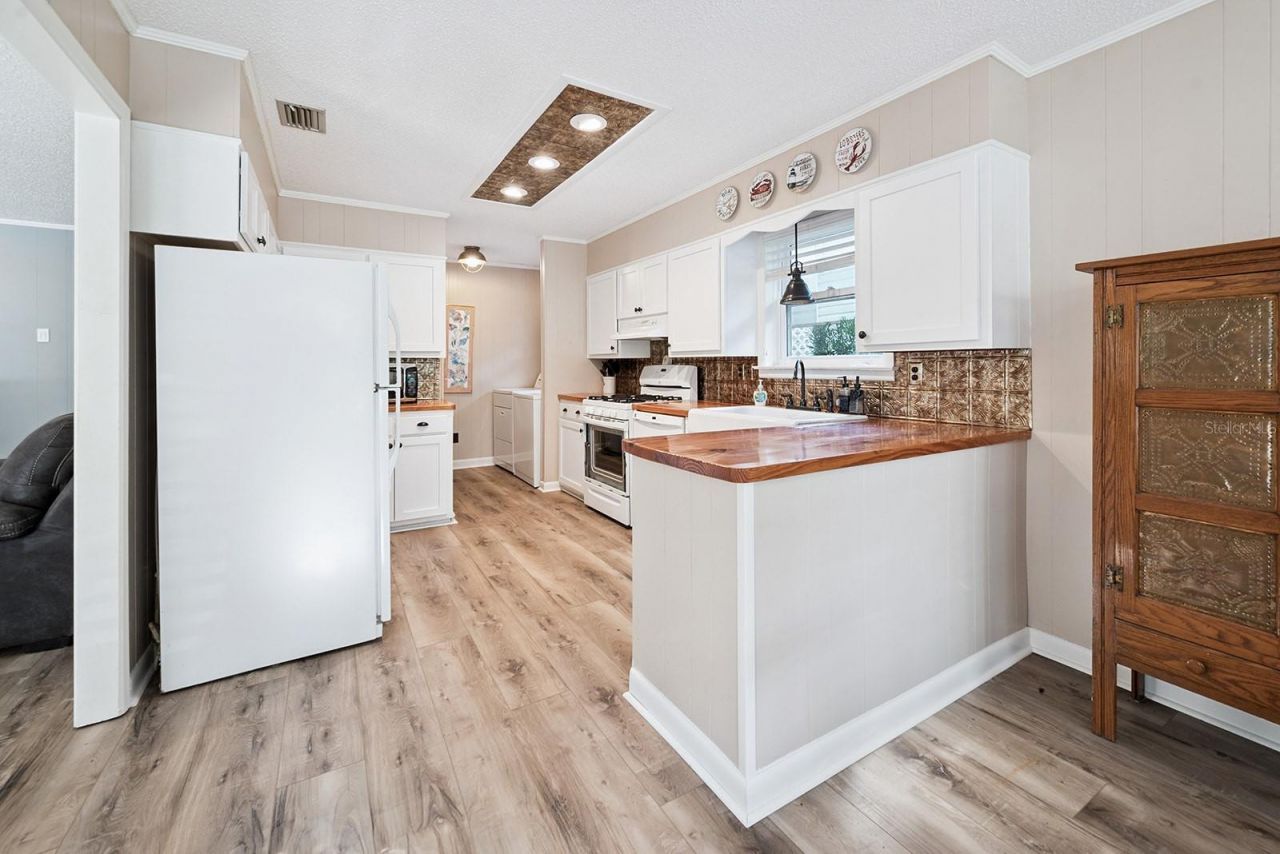 145 SE 904 Avenue, Suwannee, FL 32692 Photo