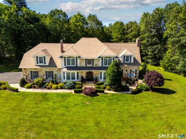99 Carriage, Roxbury, CT 06783
