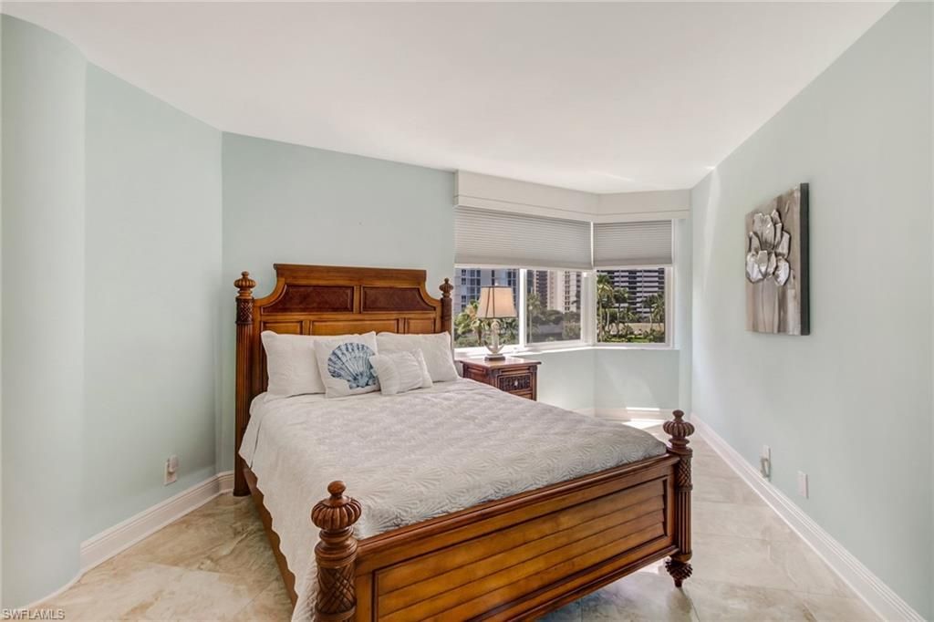 4041 Gulf Shore Blvd N, Unit 308, Naples, FL 34103 Photo