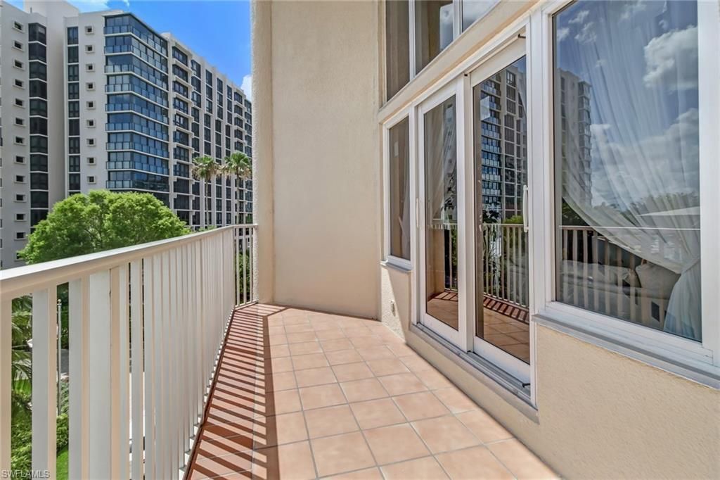 4041 Gulf Shore Blvd N, Unit 308, Naples, FL 34103 Photo