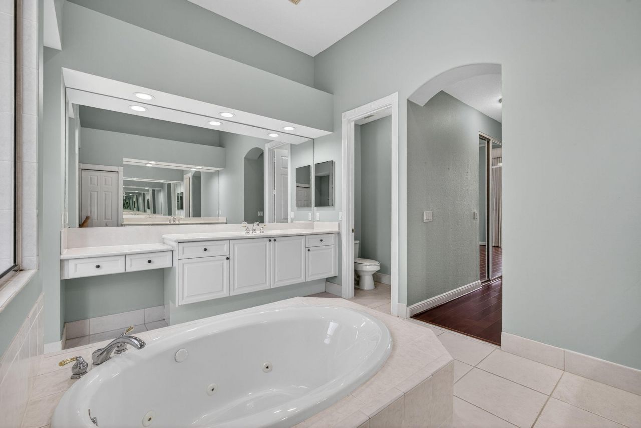 7411 Ironhorse Boulevard, West Palm Beach, FL 33412 Photo