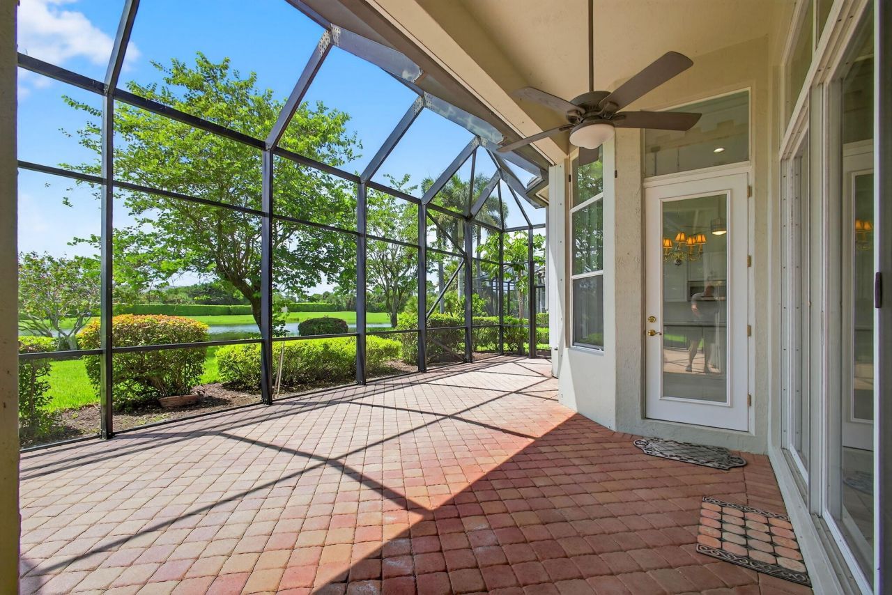 7411 Ironhorse Boulevard, West Palm Beach, FL 33412 Photo