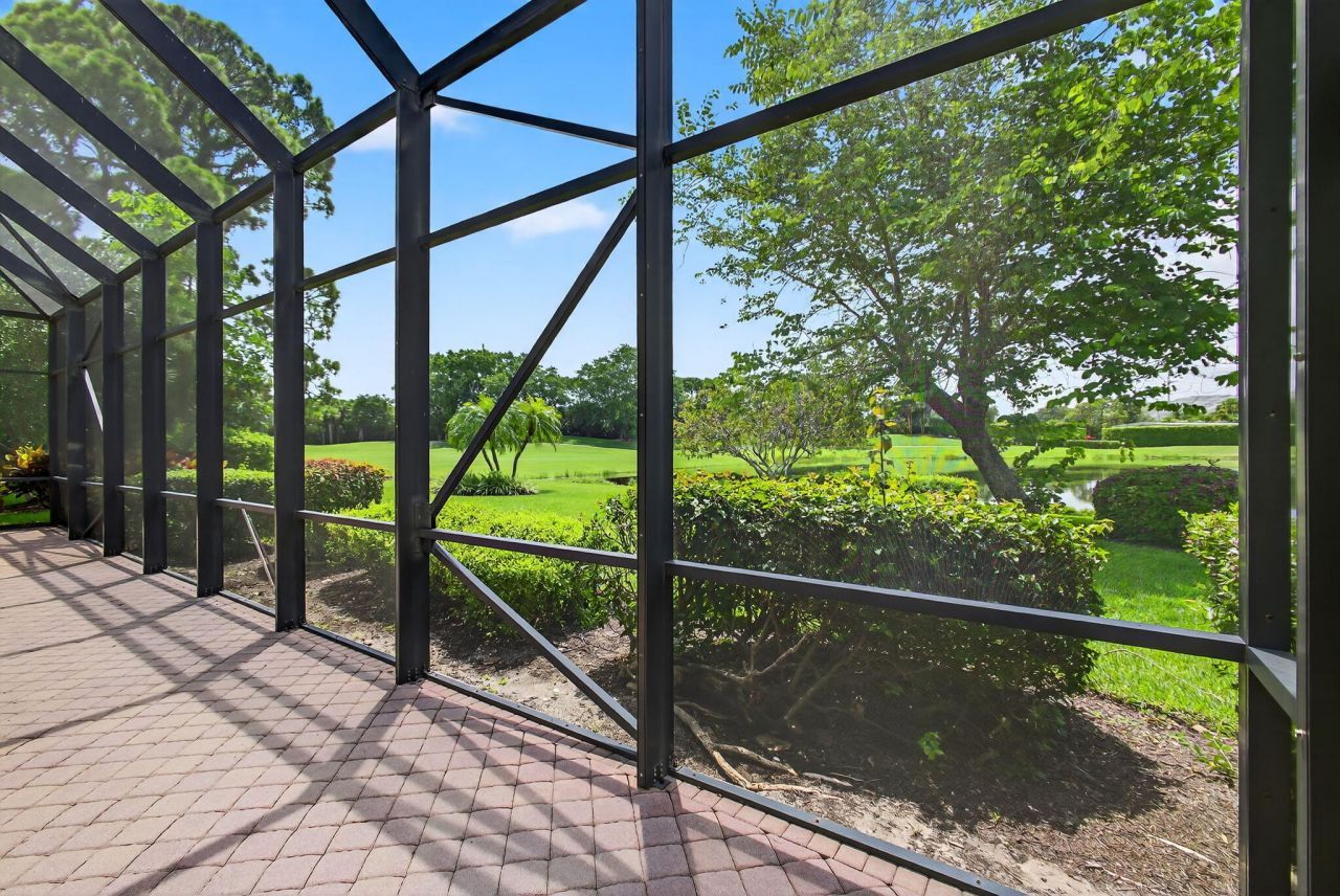 7411 Ironhorse Boulevard, West Palm Beach, FL 33412 Photo