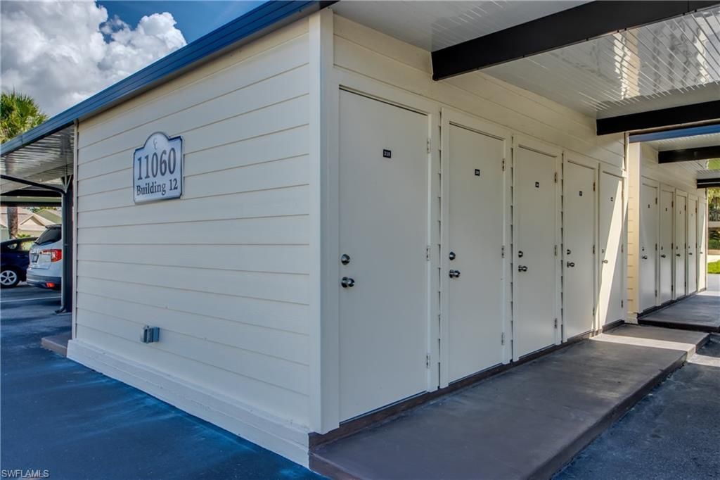11060 Caravel Cir, Unit 309, Fort Myers, FL 33908 Photo