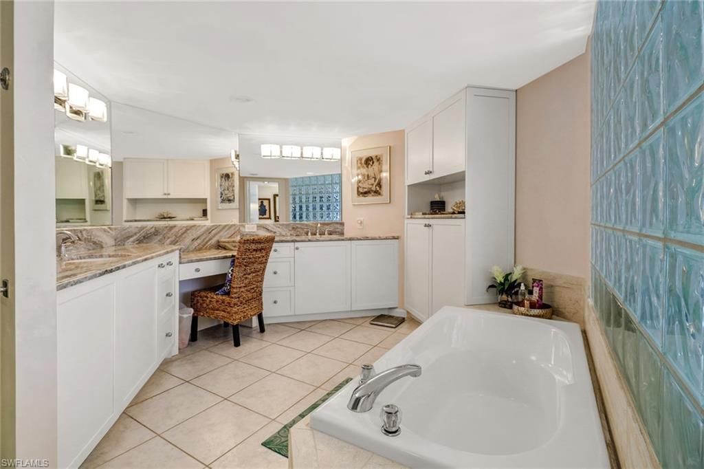 4041 Gulf Shore Blvd N, Unit PH-4, Naples, FL 34103 Photo