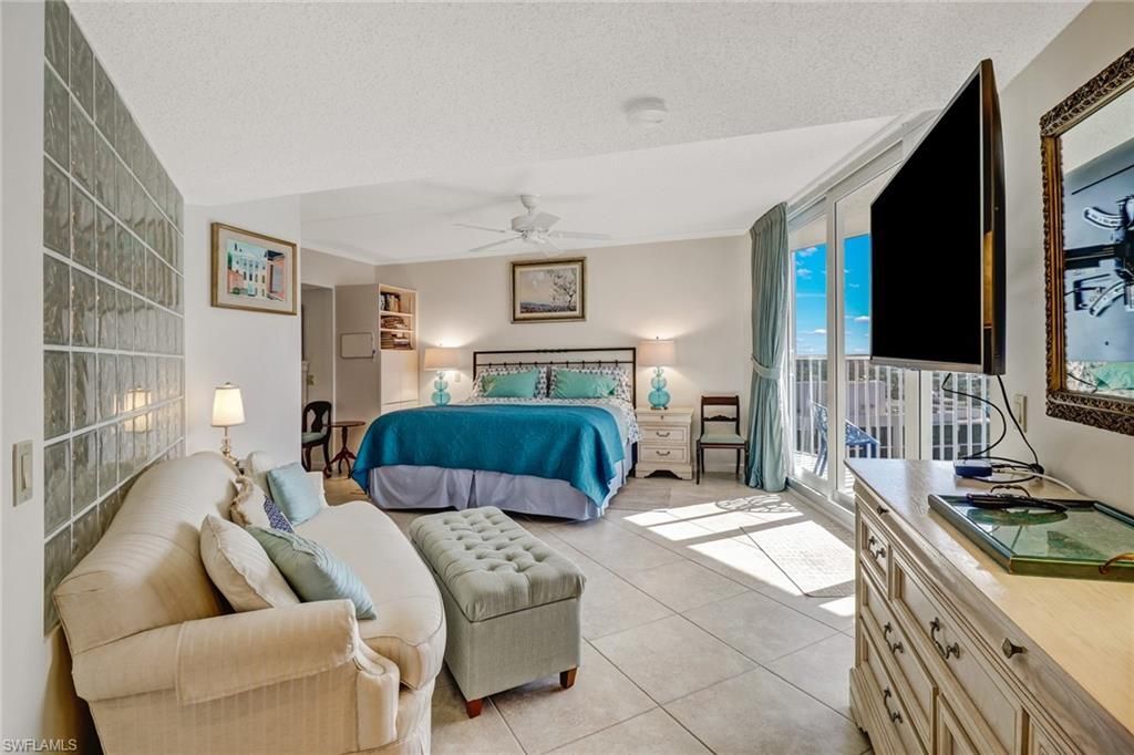 4041 Gulf Shore Blvd N, Unit PH-4, Naples, FL 34103 Photo