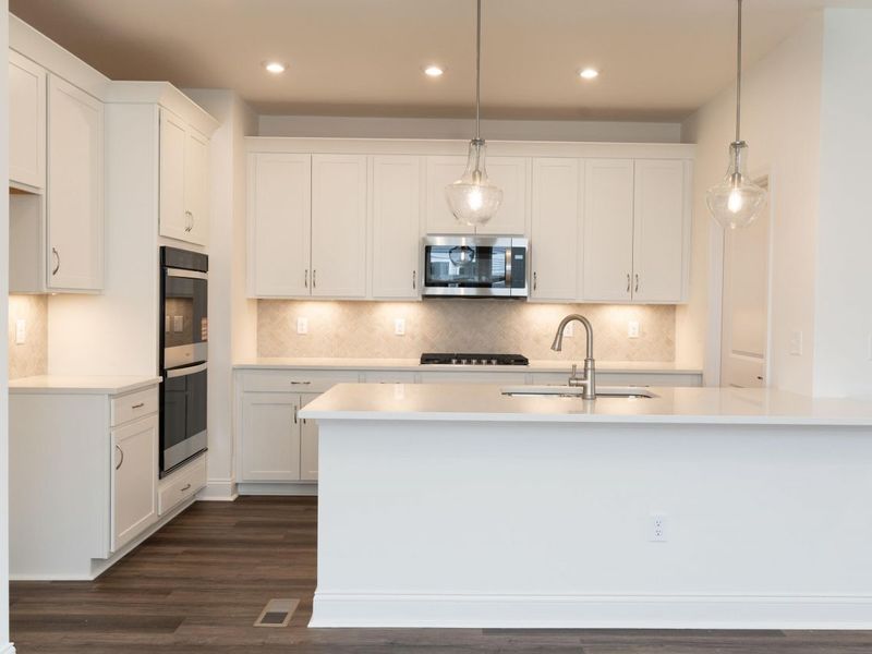 825 Amesbury Drive, Florence, KY 41042 Photo 10