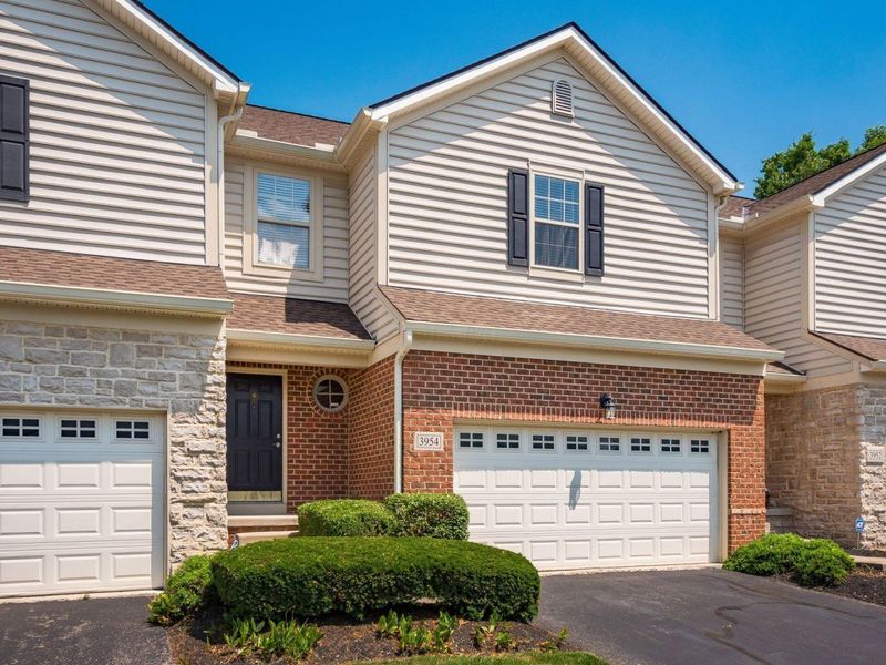 3954 Stapleford Drive, Columbus, OH 43230 Photo 3