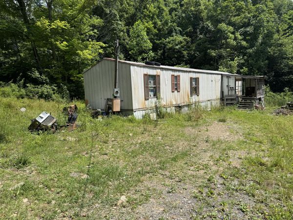 194 Twins Ln, Nettie, WV 26681