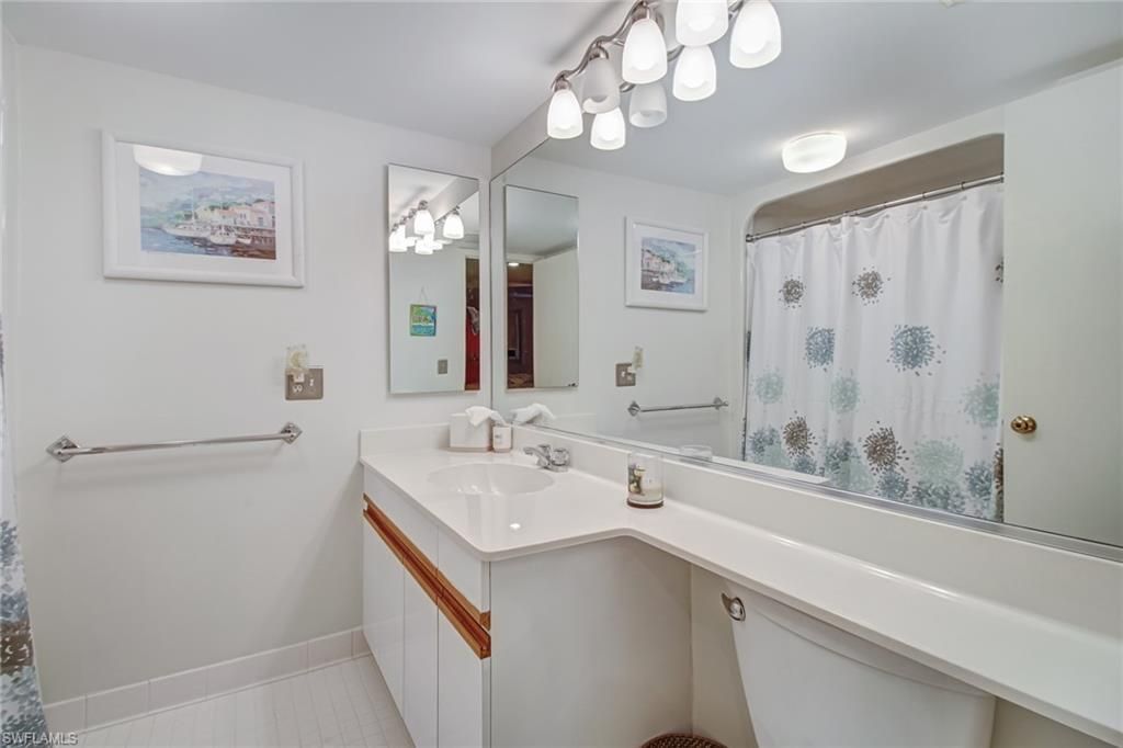 4041 Gulf Shore Blvd N, Unit 402, Naples, FL 34103 Photo