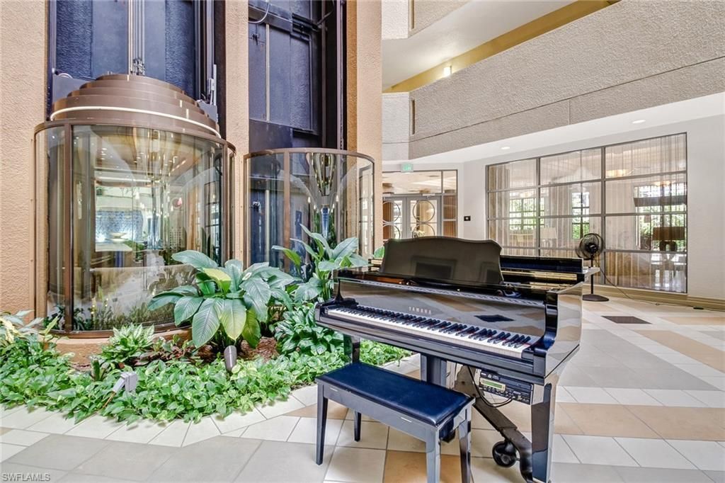 4041 Gulf Shore Blvd N, Unit 402, Naples, FL 34103 Photo