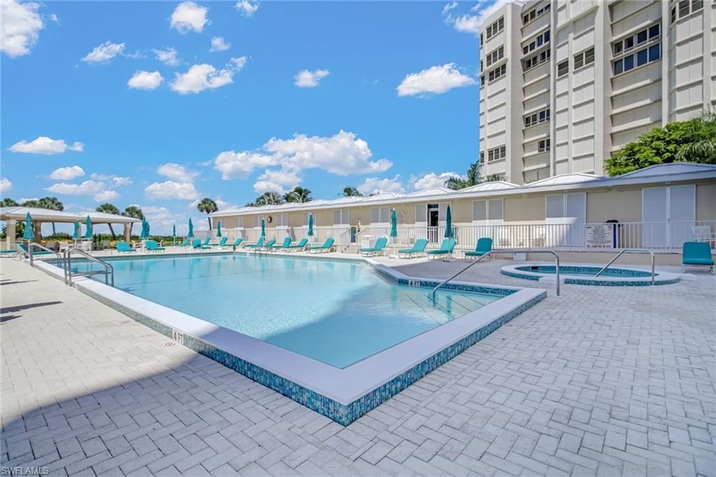 4041 Gulf Shore Blvd N, Unit 402, Naples, FL 34103 Photo