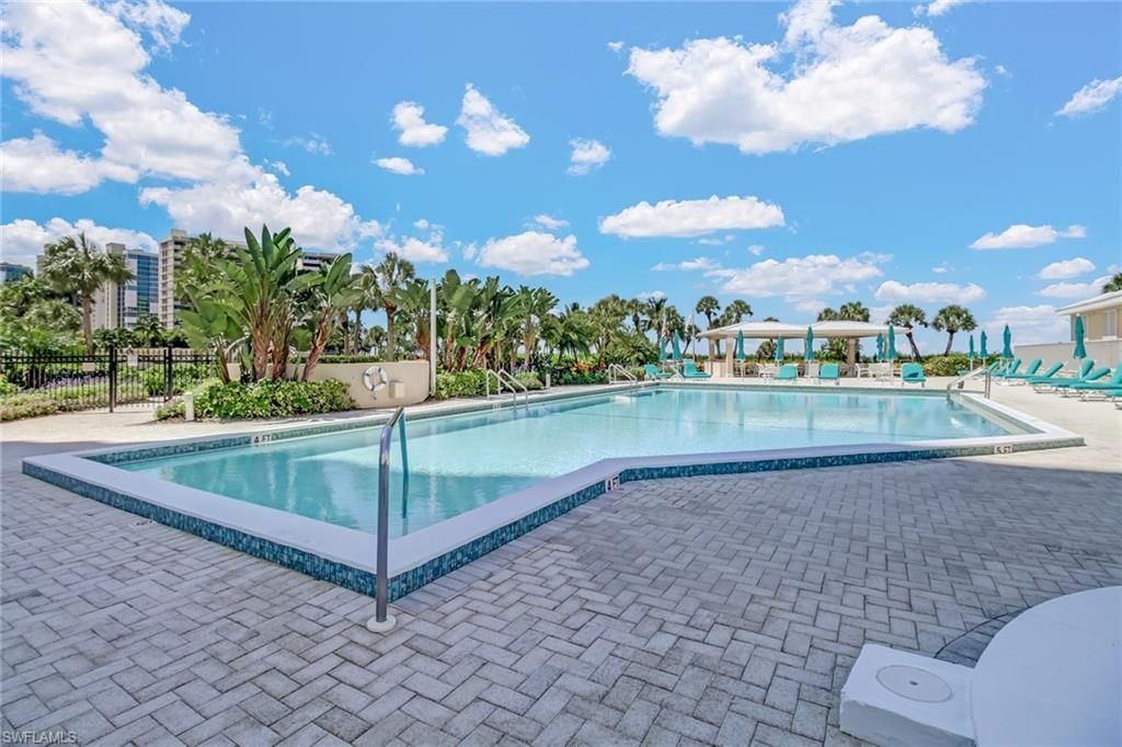 4041 Gulf Shore Blvd N, Unit 402, Naples, FL 34103 Photo