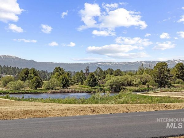 L10 B2 River Bank Drive, Cascade, ID 83611