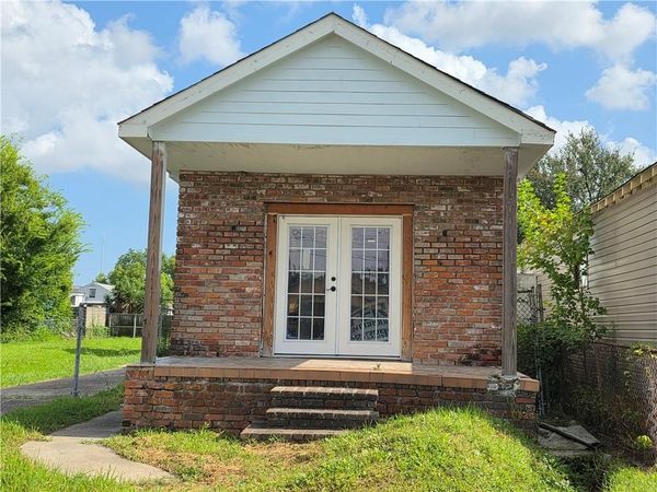 2365 N TONTI Street, New Orleans, LA 70117