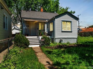 3875 Sobieski Street, Hamtramck, MI 48212