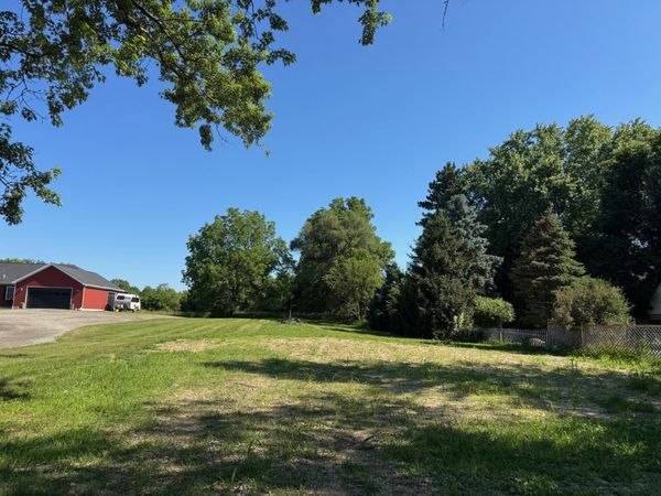 5975 Sibley Road, Chelsea, MI 48118