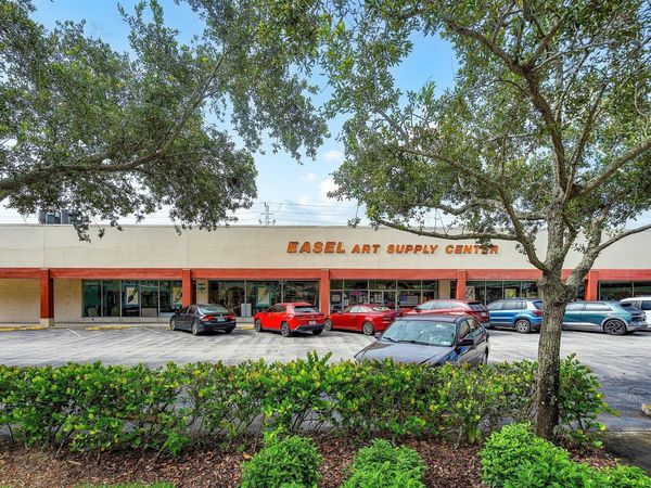810 Park Avenue, Lake Park, FL 33403