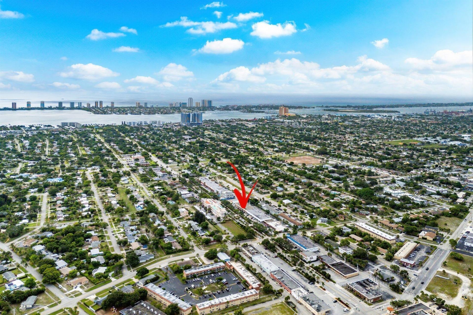 810 Park Avenue, Lake Park, FL 33403 Photo