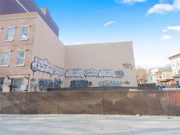 52 Buffalo Avenue, Brooklyn, NY 11233