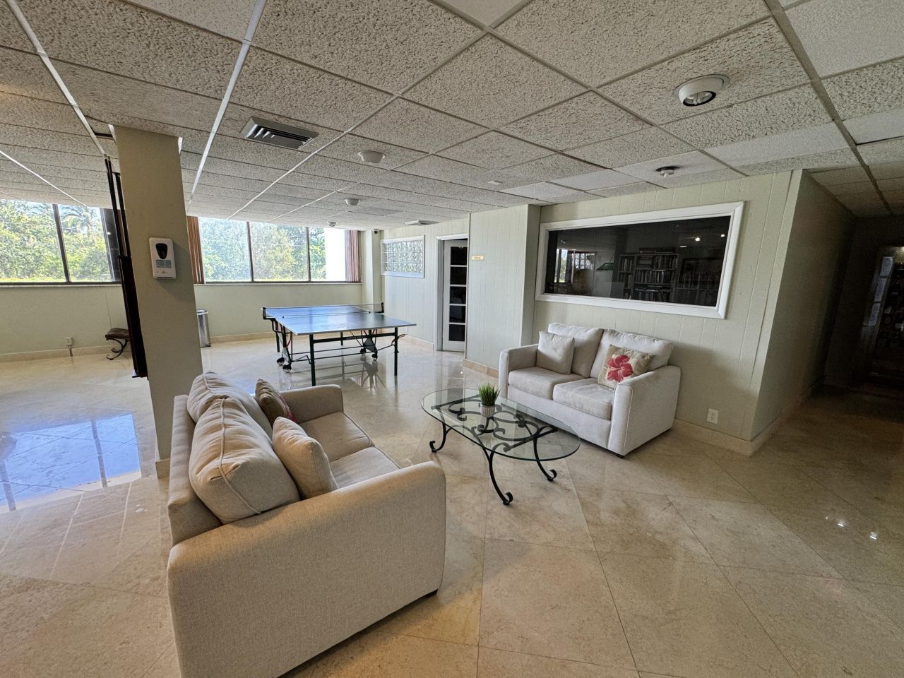 5600 N Flagler Drive, Unit 906, West Palm Beach, FL 33407 Photo