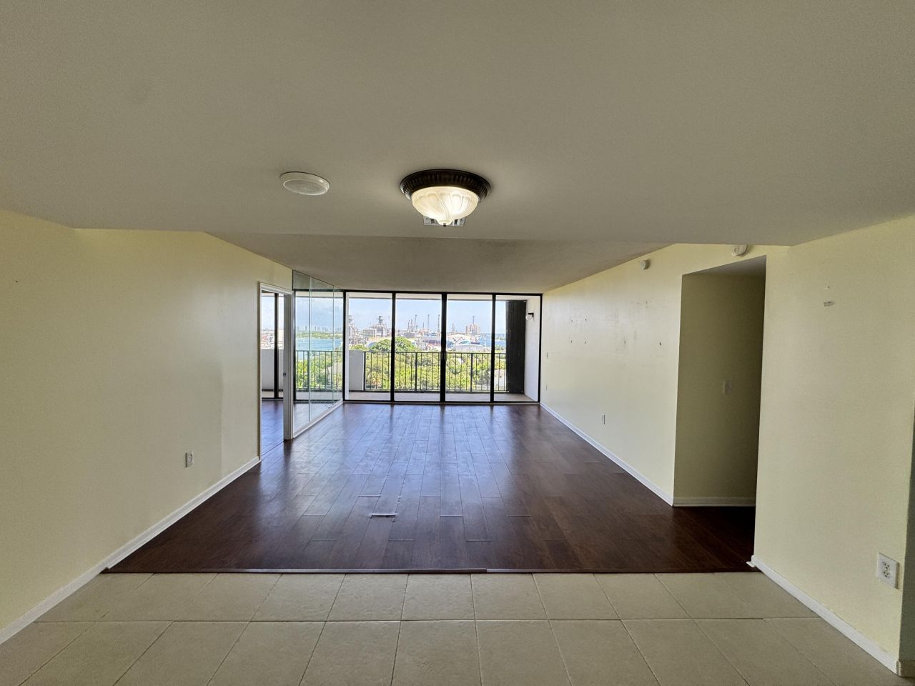 5600 N Flagler Drive, Unit 906, West Palm Beach, FL 33407 Photo